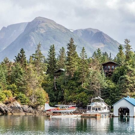 Stillpoint Lodge - All-Inclusive Halibut Cove Exteriér fotografie
