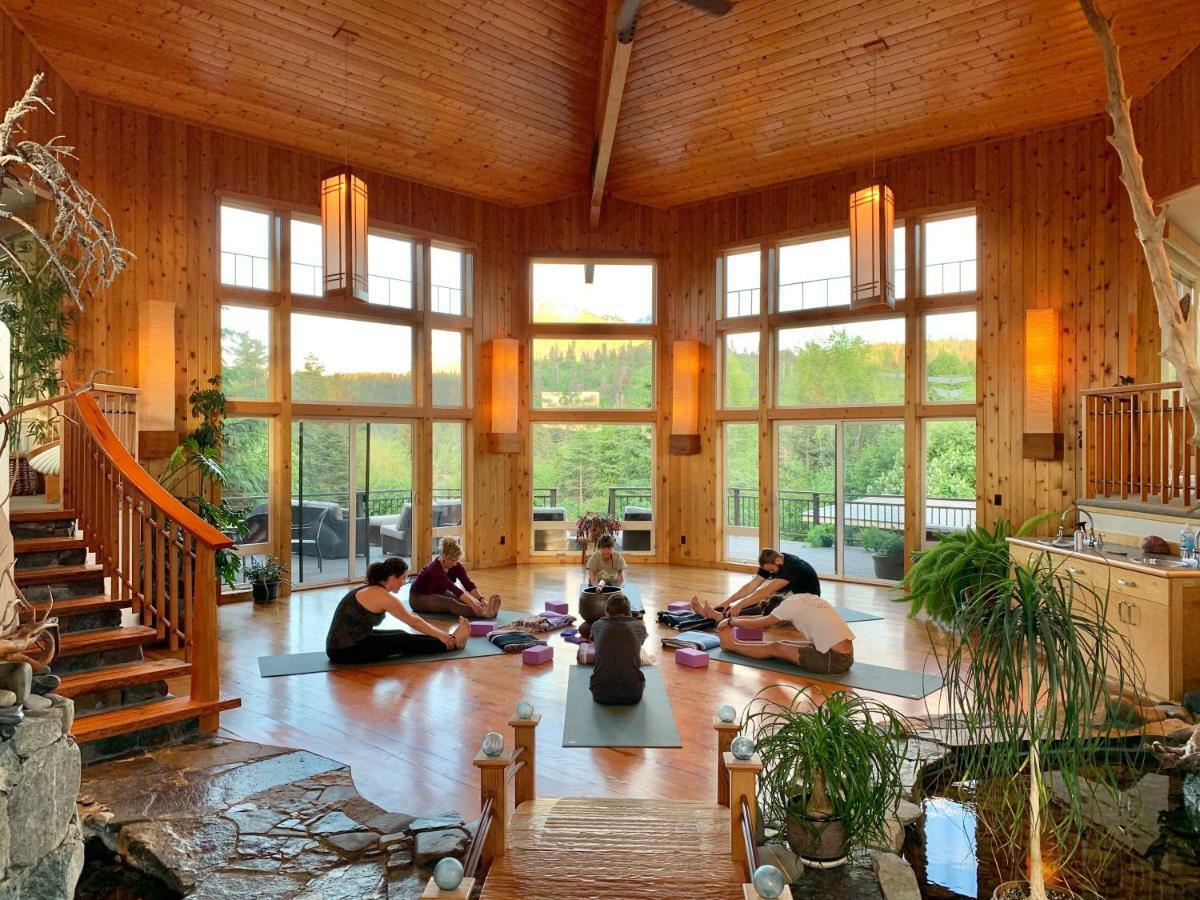 Stillpoint Lodge - All-Inclusive Halibut Cove Exteriér fotografie